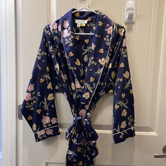 Dior Other - Host Pick 11/7!! 🎉🎊 Vintage Christian Dior for Saks Fifth Avenue Long Robe! 😍